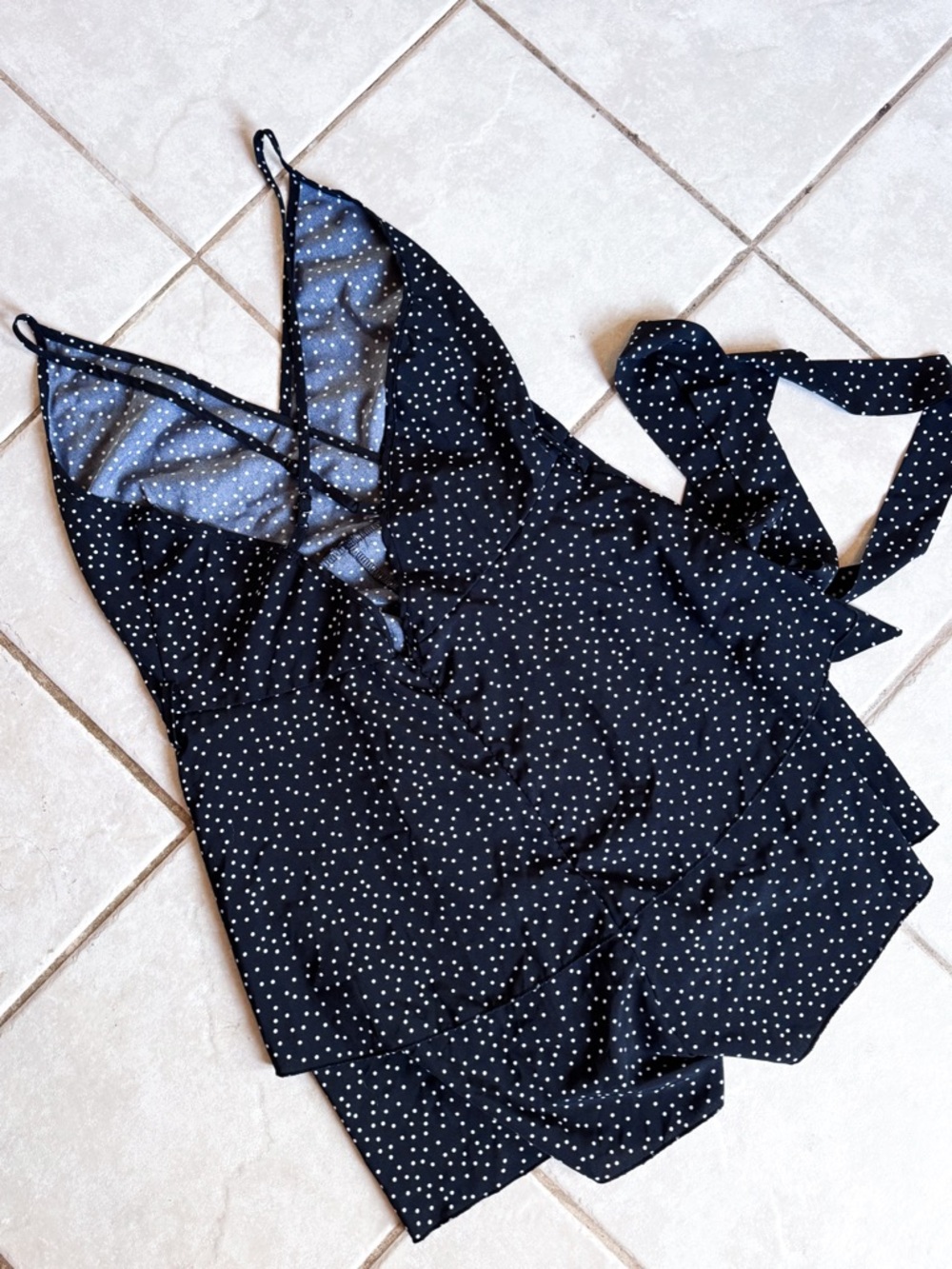 Amazon • Romper - Picture 4 of 5